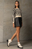 Falda corta de vinipiel (6825918300202)