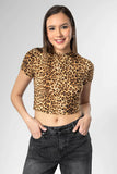 Playera crop animal print