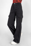 Jeans ancho tiro alto con bolsas cargo