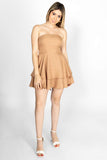 Vestido strapless con olanes